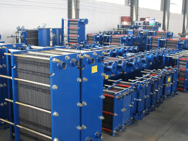 板式換熱器的板片結(jié)構(gòu)、組合形式及密封結(jié)構(gòu)